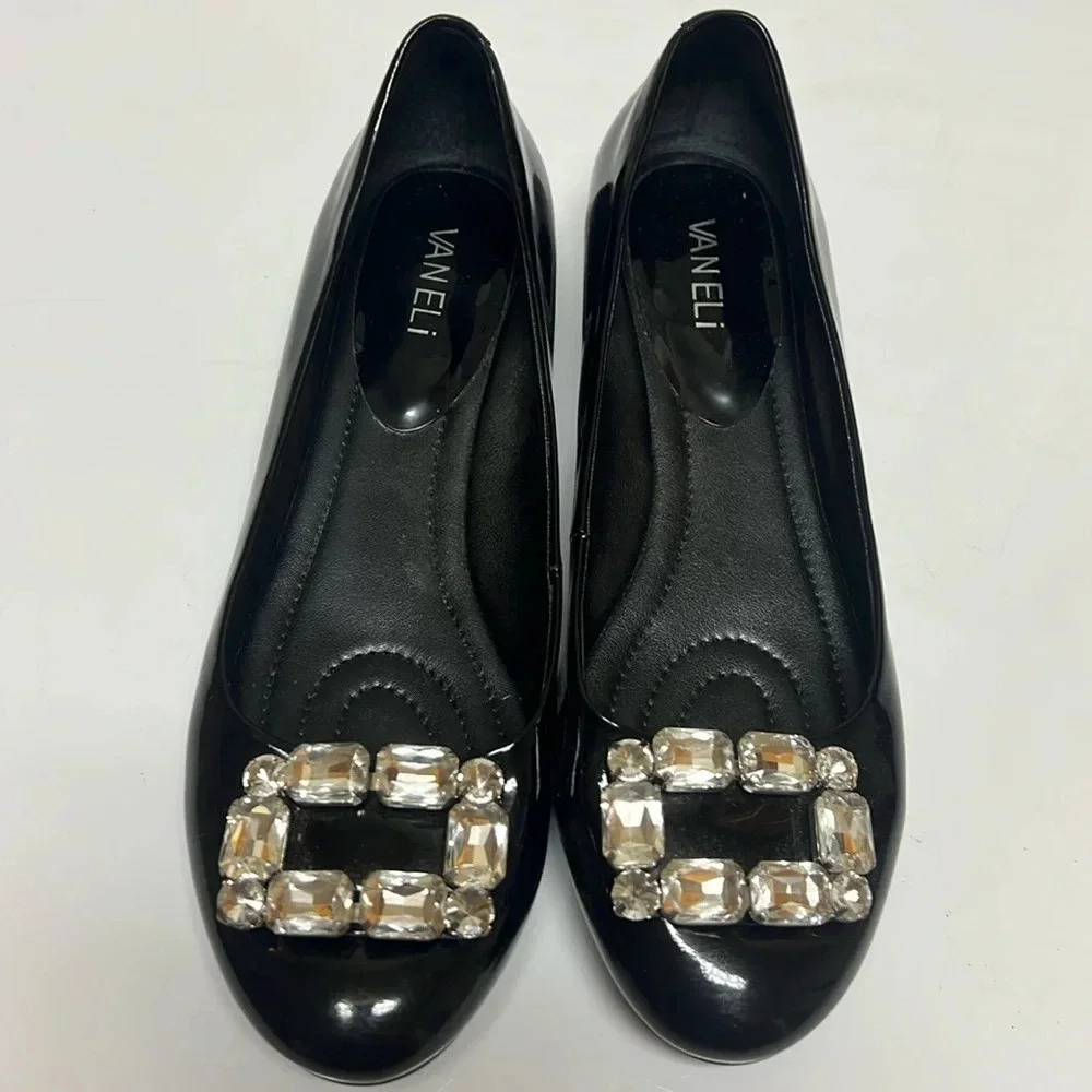 Vaneli black patent leather Ballet Flats